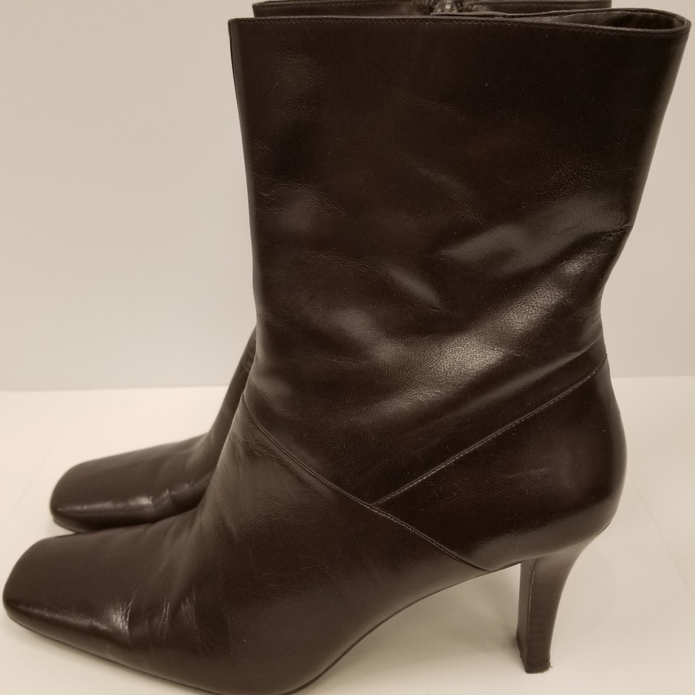 Nine West Dark Brown Leather Boot